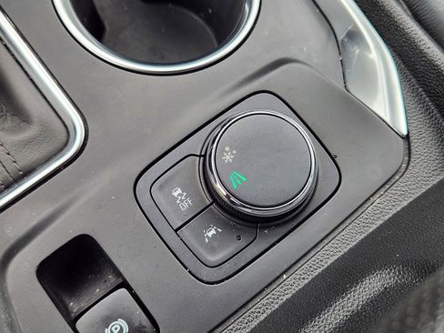 Used 2020 Chevrolet Traverse Premier w/ LPO, Floor Liner Package image 20