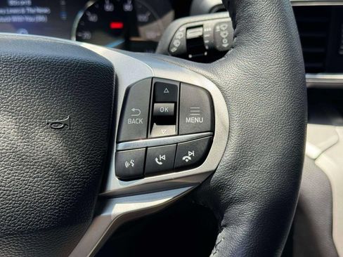 Used 2023 Ford Explorer XLT w/ Equipment Group 202A AWD/4WD image 24