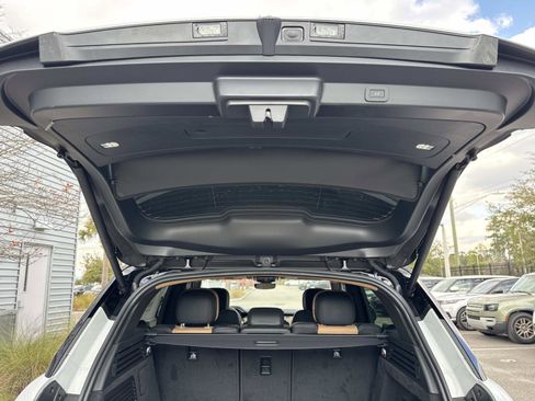 New 2026 Land Rover Range Rover Sport Dynamic SE image 12