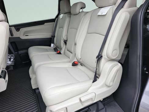 New 2026 Honda Odyssey EX-L image 24