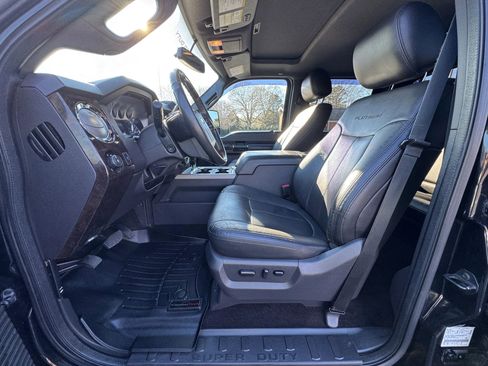 Used 2015 Ford F450 Platinum image 15
