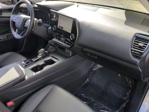 Certified 2022 Lexus NX 350 AWD image 32