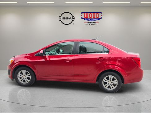 Used 2015 Chevrolet Sonic LT FWD image 5