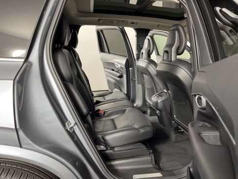 Used 2020 Volvo XC90 T6 Momentum image 45