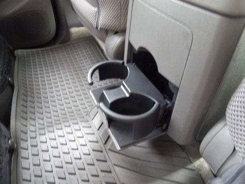 Used 2015 Nissan Frontier SV AWD/4WD image 11