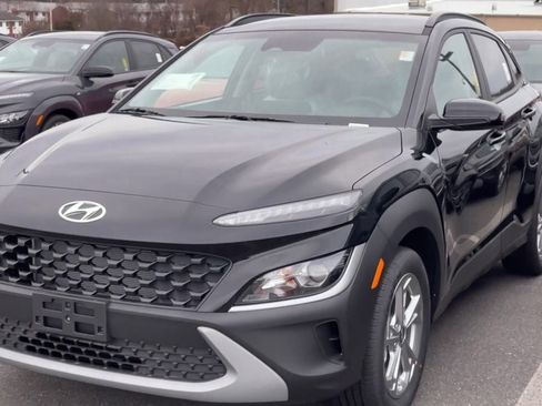 Certified 2023 Hyundai Kona SEL w/ Cargo Package image 3