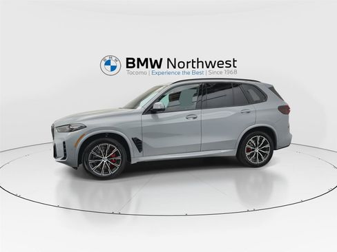 New 2026 BMW X5 xDrive40i w/ M Sport Package image 10