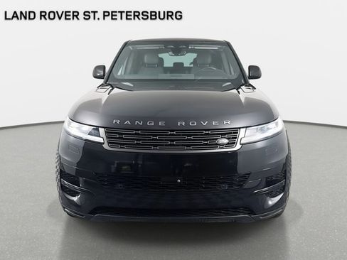 Used 2024 Land Rover Range Rover Sport SE image 2