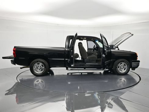 Used 2007 Chevrolet Silverado 1500 LT w/ Extended Cab Value Package RWD image 45