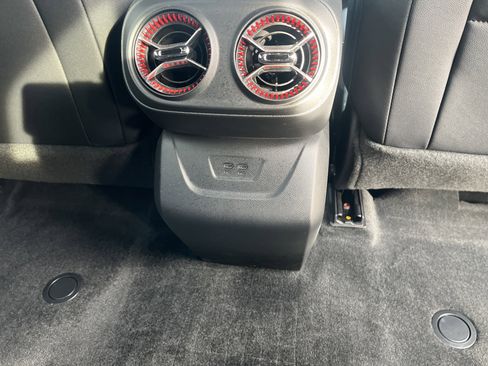 Used 2025 Chevrolet Blazer EV RS image 15