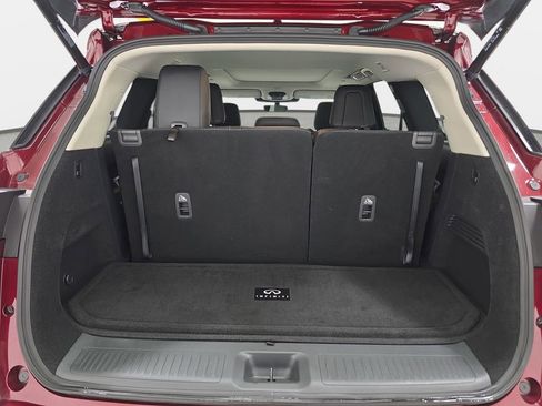Certified 2026 INFINITI QX60 Luxe w/ Cargo Package image 29
