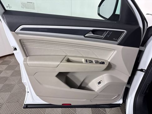 Used 2021 Volkswagen Atlas SEL Premium AWD/4WD image 12