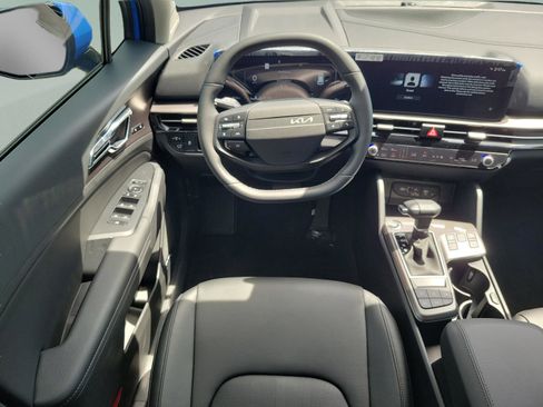 New 2026 Kia Sportage SX image 18