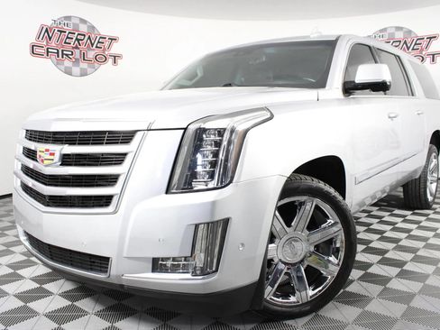 Used 2020 Cadillac Escalade ESV Luxury AWD/4WD image 1