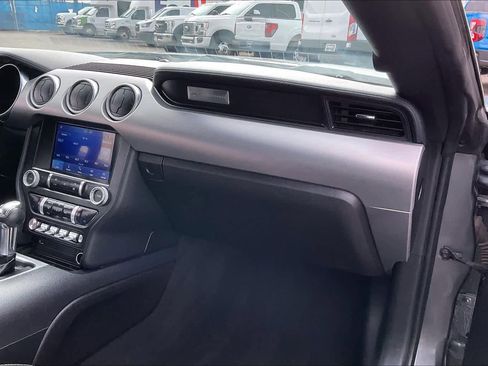 Used 2022 Ford Mustang Premium image 18