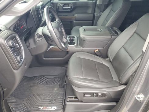 Used 2022 Chevrolet Silverado 1500 LT Trail Boss w/ Convenience Package II image 5