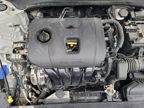 Used 2024 Kia Forte LXS FWD image 30