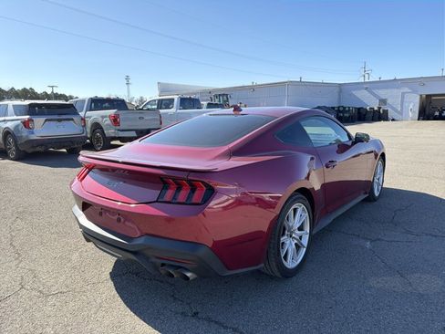Certified 2025 Ford Mustang GT Premium image 5