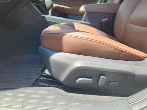 Used 2019 Subaru Outback 3.6R Touring w/ Protection Package #1 AWD/4WD image 24