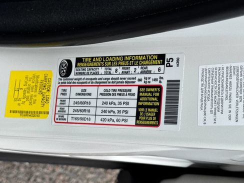 Used 2016 Toyota Highlander XLE AWD/4WD image 46