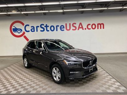 Used 2022 Volvo XC60 B5 Momentum