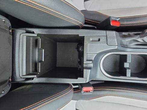 Used 2019 Subaru Crosstrek 2.0i Limited w/ Moonroof Package w/Navigation image 28