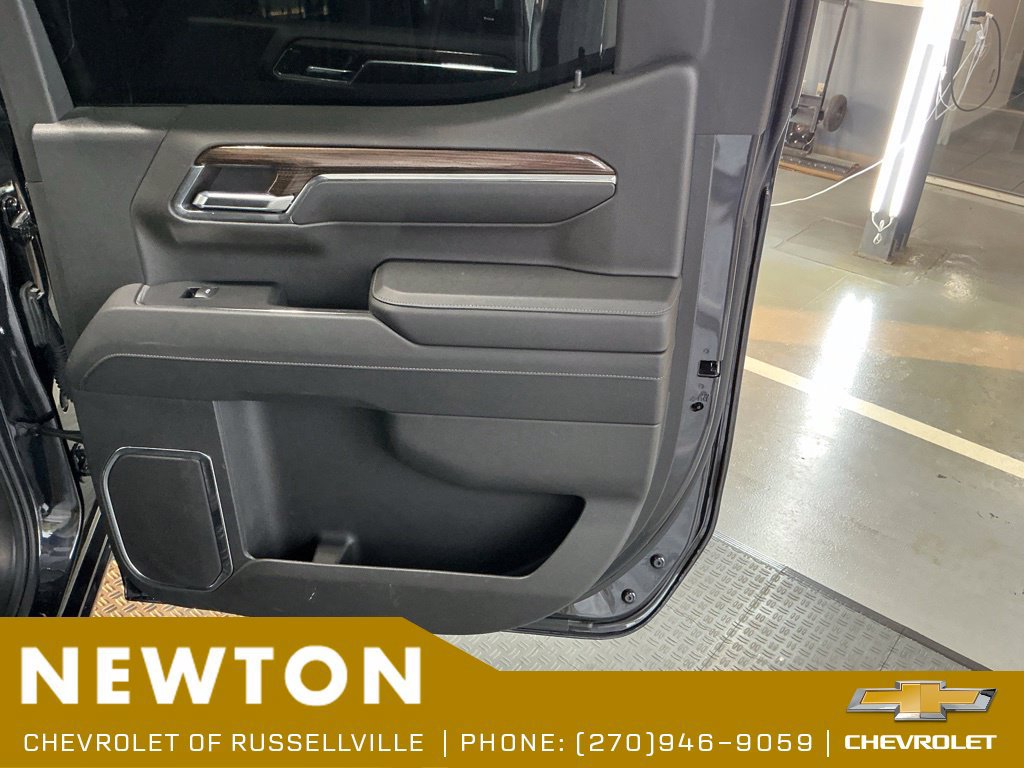 Used 2024 Chevrolet Silverado 1500 RST RWD image 45