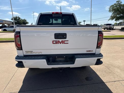 Used 2018 GMC Sierra 1500 SLT AWD/4WD image 6