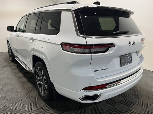 Used 2023 Jeep Grand Cherokee L Overland w/ Rear Seat Video Group I image 22