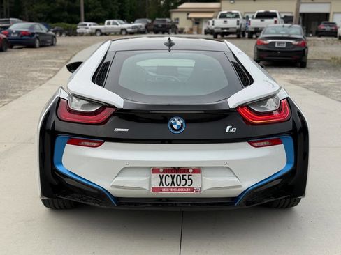 Used 2016 BMW i8 AWD/4WD image 9