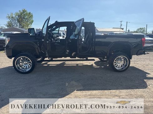 Used 2023 GMC Sierra 2500 Denali w/ Denali Ultimate Package image 34