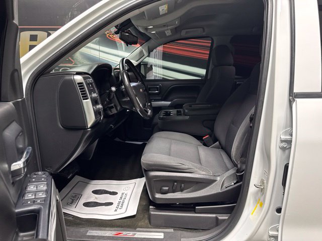 Used 2018 Chevrolet Silverado 1500 LT w/ All Star Edition AWD/4WD image 5
