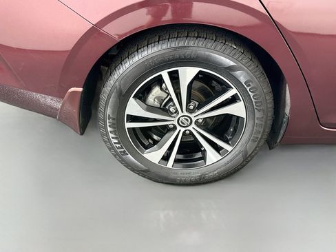Used 2022 Nissan Sentra SV FWD image 33