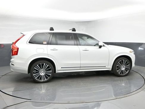 Used 2024 Volvo XC90 B6 Ultimate w/ Lounge Package AWD/4WD image 9
