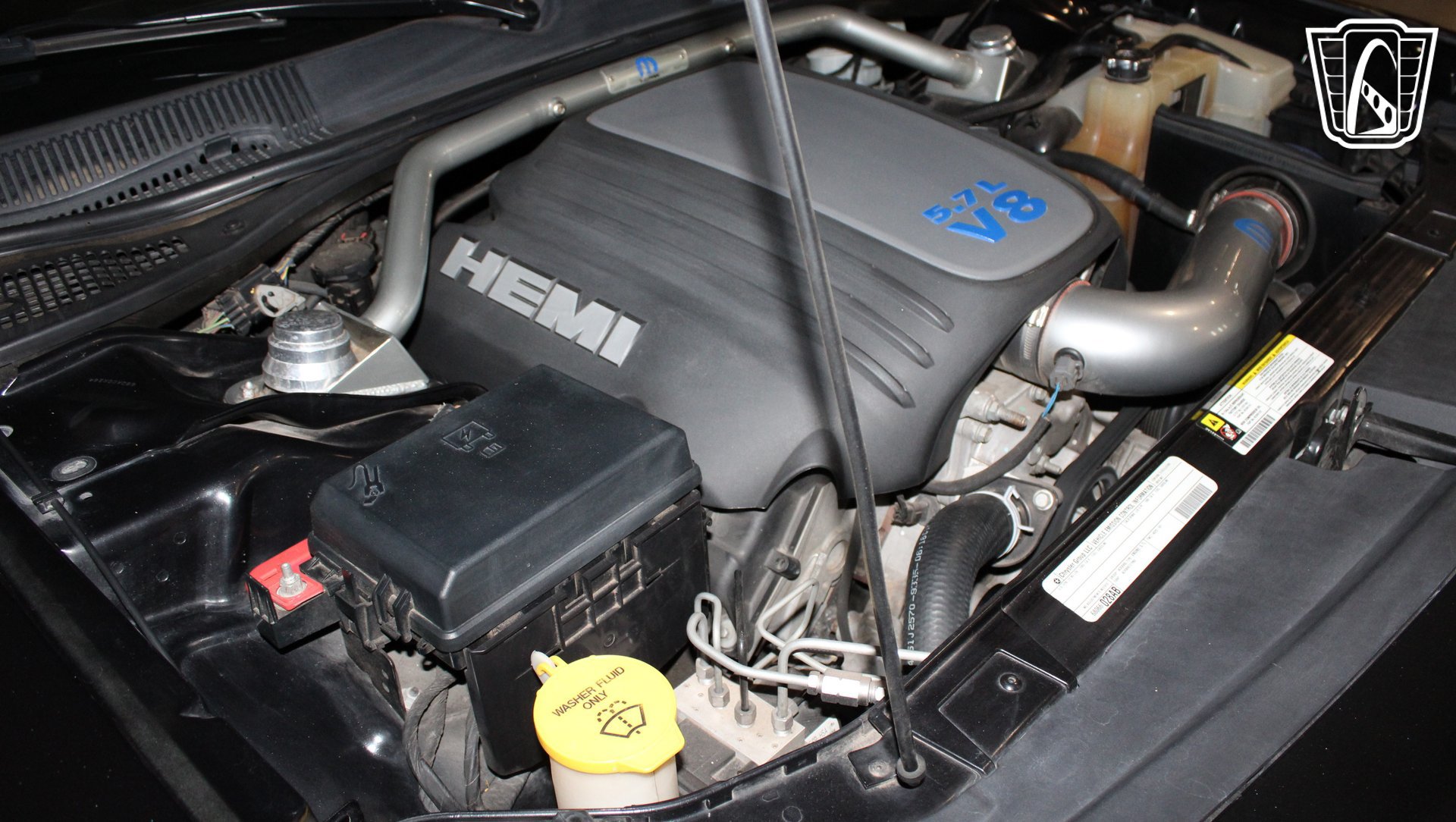 Used 2010 Dodge Challenger R/T w/ Mopar 10 Pkg RWD image 13