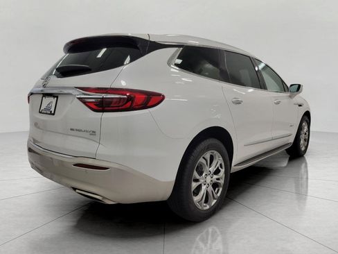 Used 2019 Buick Enclave Avenir w/ Avenir Technology Package AWD/4WD image 19
