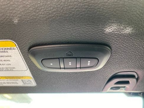 Used 2024 Jeep Wrangler Unlimited AWD/4WD image 18