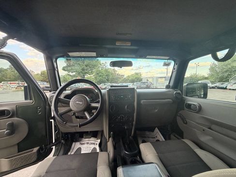 Used 2007 Jeep Wrangler Unlimited X AWD/4WD image 18