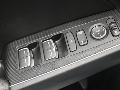 Used 2024 Honda Civic Touring image 12