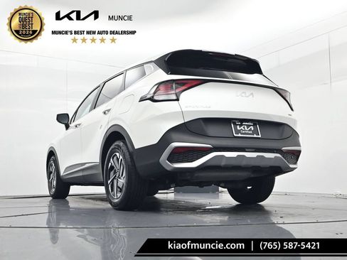 Certified 2023 Kia Sportage LX AWD/4WD image 39