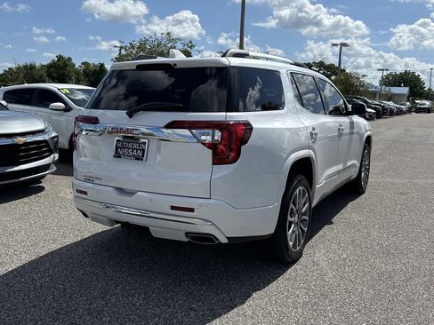 Used 2023 GMC Acadia Denali w/ Denali Ultimate Package FWD image 4