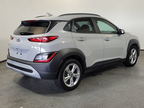 Used 2023 Hyundai Kona SEL FWD image 6