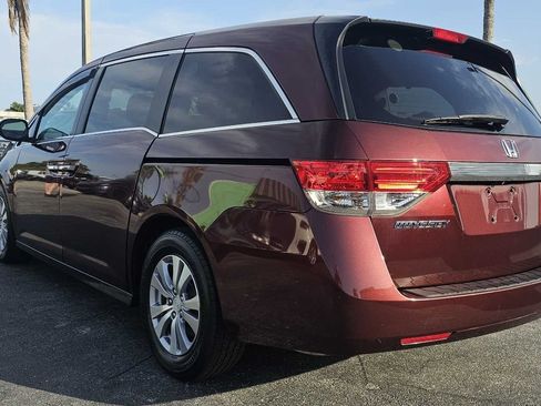 Used 2016 Honda Odyssey EX image 3