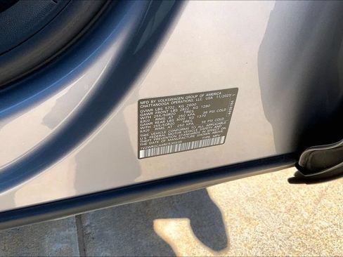 Used 2024 Volkswagen Atlas SE FWD image 32
