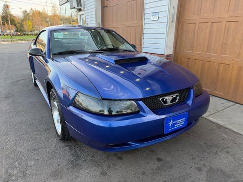 Used 2004 Ford Mustang GT image 1
