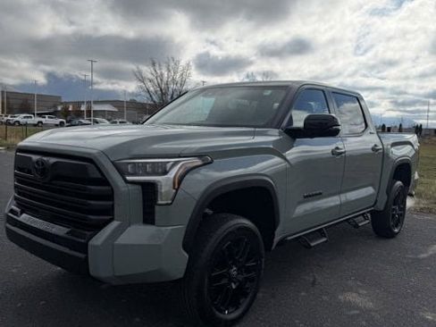 New 2026 Toyota Tundra Limited image 2