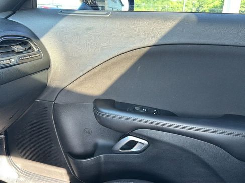 Used 2018 Dodge Challenger R/T w/ Blacktop Package RWD image 68