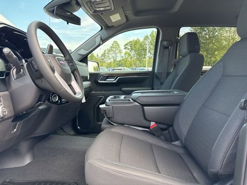 New 2026 GMC Sierra 1500 Elevation image 9