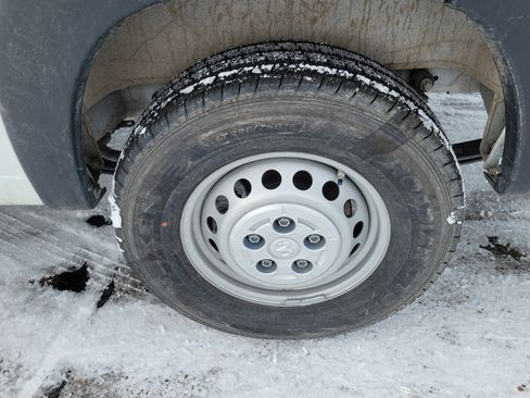 Used 2025 RAM ProMaster 3500 w/ Convenience Group image 5