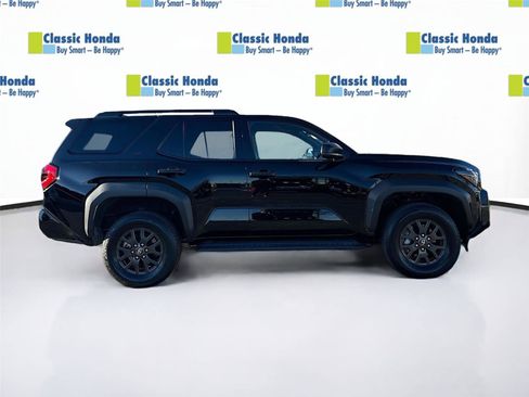 Used 2025 Toyota 4Runner SR5 image 9